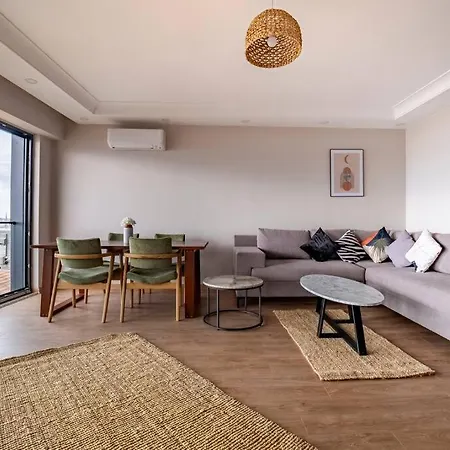 Appartamento Modern Two-bedroom Flat With Stunning Bosphorus View