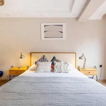 Modern Two-bedroom Flat With Stunning Bosphorus View Istanbulská provincie