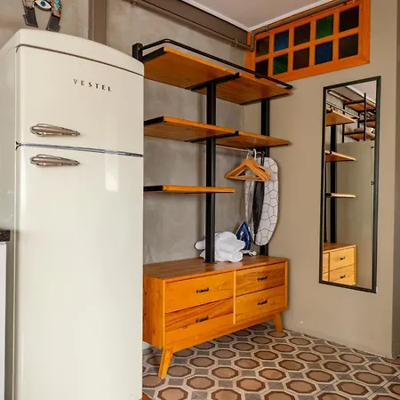 Modern Two-bedroom Flat With Stunning Bosphorus View アパート