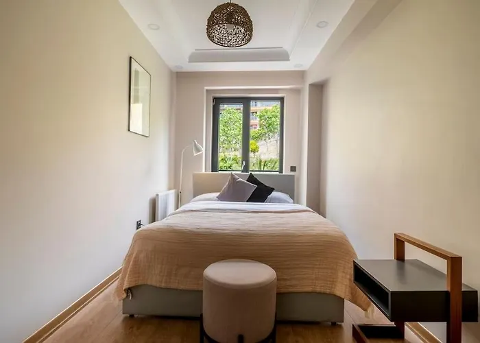 Modern Two-bedroom Flat With Stunning Bosphorus View Apartment *