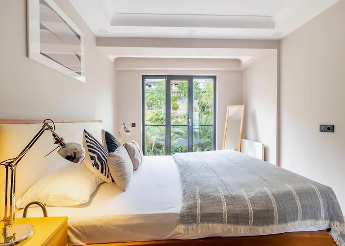 Modern Two-bedroom Flat With Stunning Bosphorus View Apartment