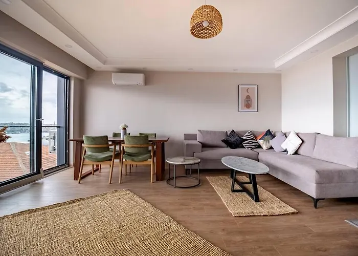 Apartment Modern Two-bedroom Flat With Stunning Bosphorus View